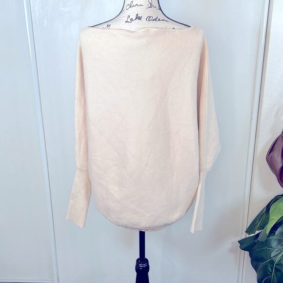NWT! Elegant Women's Long Sleeve Boatneck Sweater size Large - Picture 3 of 6